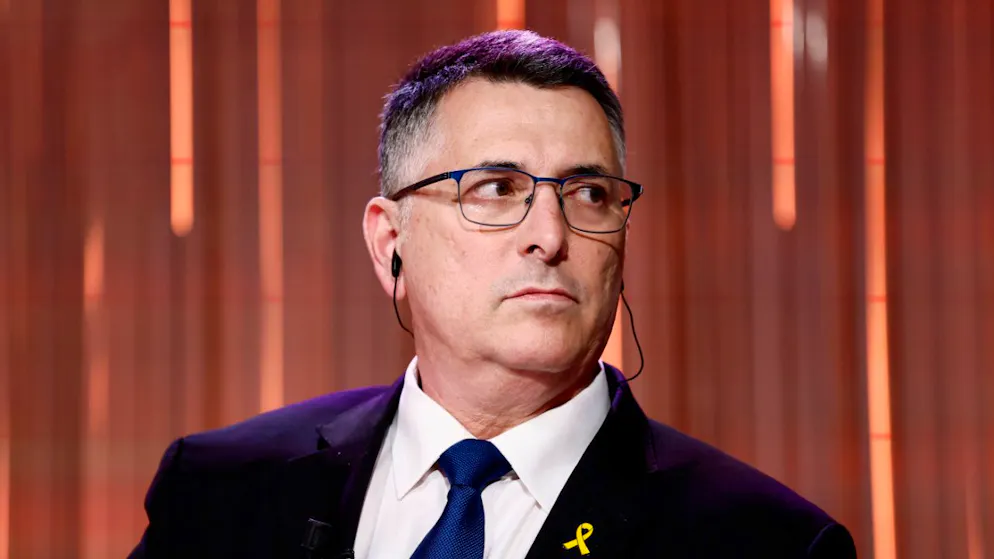 ARCHIV - Der israelische Außenminister Gideon Saar nimmt an der italienischen Fernsehsendung Cinque Minuti teil. Foto: Cecilia Fabiano/LaPresse via ZUMA Press/dpa