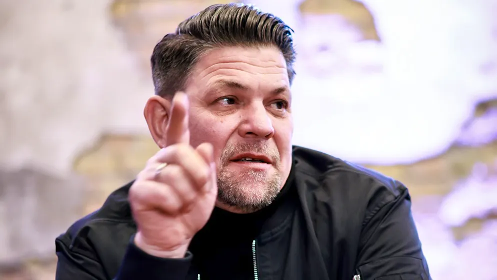 «Die Streitkultur ist aktuell eigentlich nur eine Beleidigungskultur. Dabei ist Streiten etwas sehr Schönes»: Tim Mälzer.