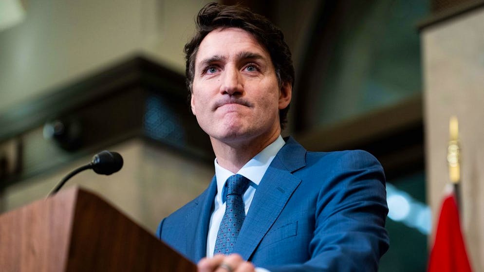 Ein grimmiger kanadischer Premierminister Justin Trudeau bei einer Pressekonferenz am Dienstag in Ottawa, wo es um den Zollkrieg mit Trump geht. 