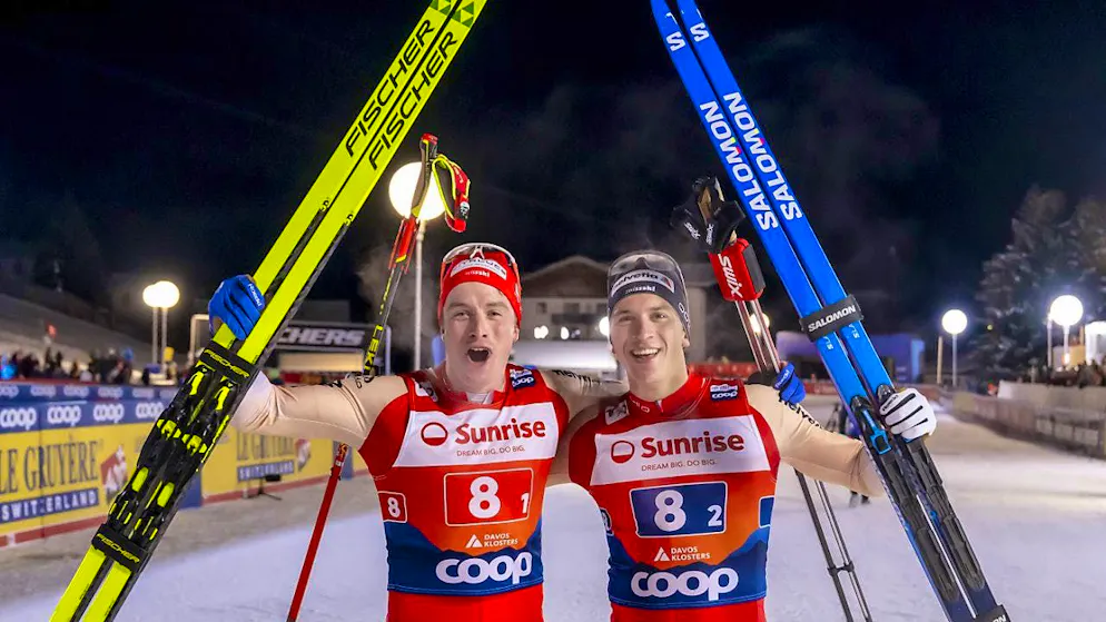 A duo that wants to achieve great things together: Valerio Grond (right) and Janik Riebli after their 2nd place at the World Cup in Davos