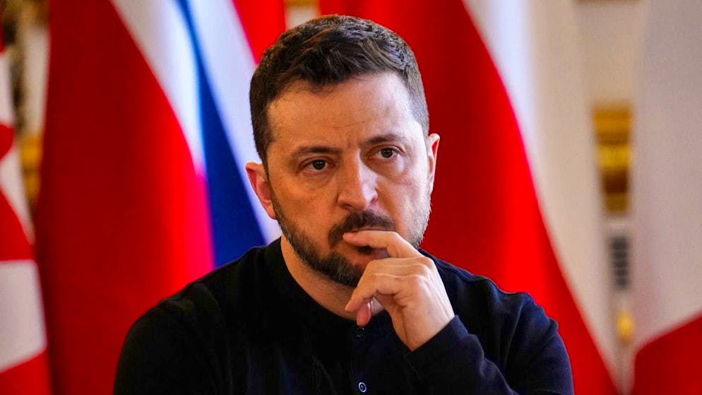 Ukrainian President Volodymyr Selenskyj takes part in a plenary session during the "Securing our Future" summit on Ukraine and European security at Lancaster House in London. Photo: Sean Kilpatrick/The Canadian Press/AP/dpa