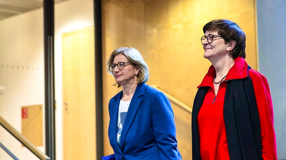 Anke Rehlinger and Saskia Esken (SPD). Photo: Hannes P. Albert/dpa