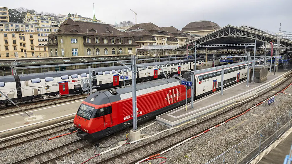 Ferrovia. Le FFS propongono alcune novità: da dicembre treno diretto verso Rimini in estate