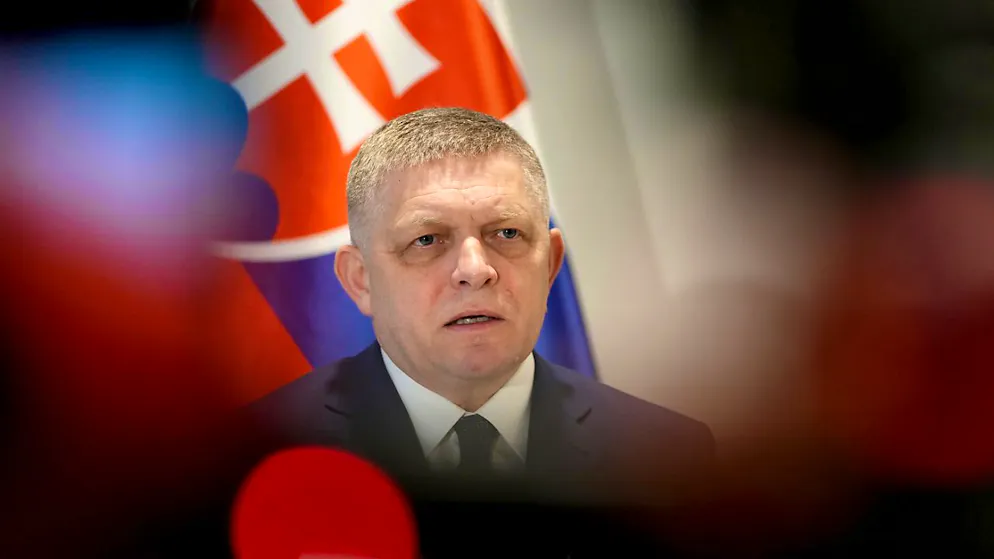 ARCHIV - Der slowakische Ministerpräsident Robert Fico verlangt EU-Hilfe zur Wiederaufnahme des Gastransits. Foto: Virginia Mayo/AP/dpa