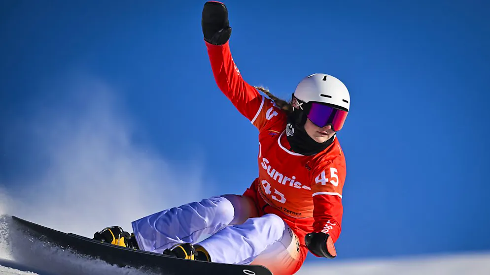 Xenia von Siebenthal sichert sich an der Junioren-WM in Zakopane eine zweite Medaille. Gemeinsam mit Nuri Mosca gewinnt sie Bronze im Mixed-Teamwettkampf