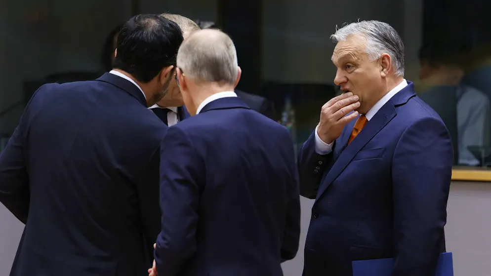 Viktor Orban (rechts) am 6. März beim EU-Gipfel in Brüssel.