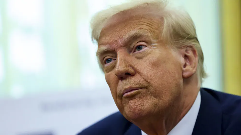 USA - Iran. Trump minaccia Khamenei sull'accordo del nucleare: «Spero che negozino o attaccheremo»