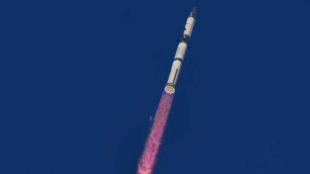 The SpaceX giant rocket after launch on Thursday in Texas.