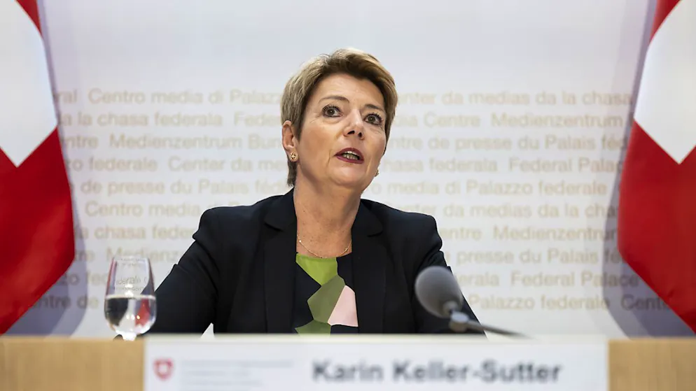 Dazi contro la Svizzera. Karin Keller-Sutter: «Niente contromisure sui dazi di Trump per la Svizzera». Ecco perché