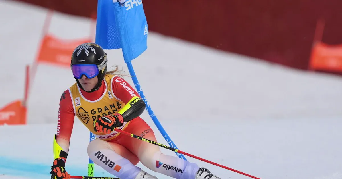 Brignone leads ahead of Goggia ++ Shiffrin out ++ Swiss women far behind