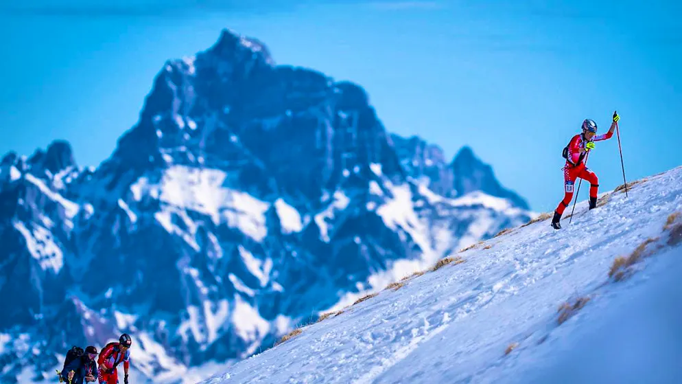 Rémi Bonnet and Aurélien Gay finish in second place.
