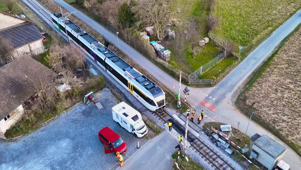 In Eschenz TG ist am Freitagnachmittag eine S-Bahn entgleist.