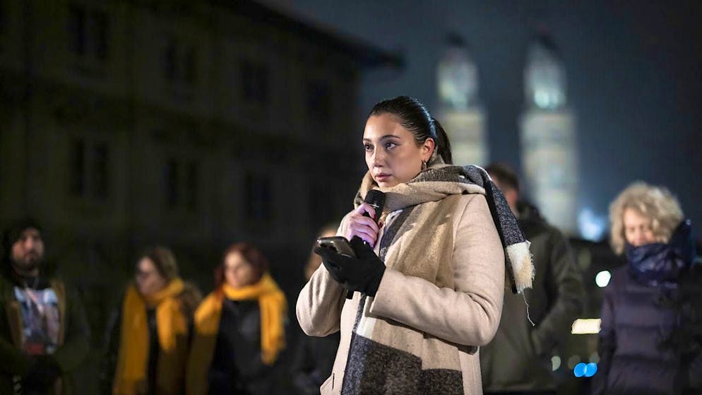 Yuval Raphael speaks at a rally in Zurich in December 2023. (archive image)