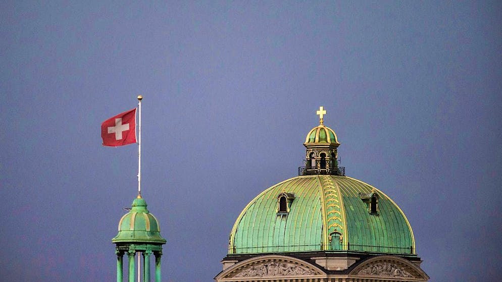 In 2024, the average gross salary for a full-time position at the federal government will be CHF 131,170.