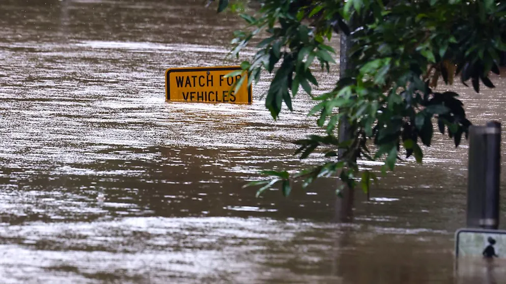 Die Zodac Street ist in Lismore (Australien) überflutet. Foto: Jason O'brien/AAP/dpa