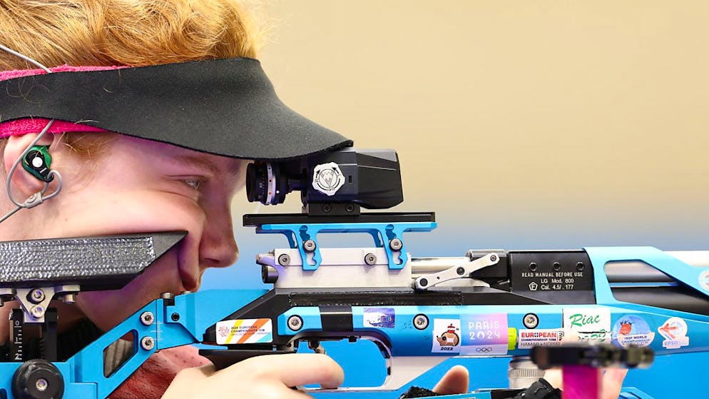 Volle Konzentration bei der Schweizer Sportschützin Audrey Gogniat.