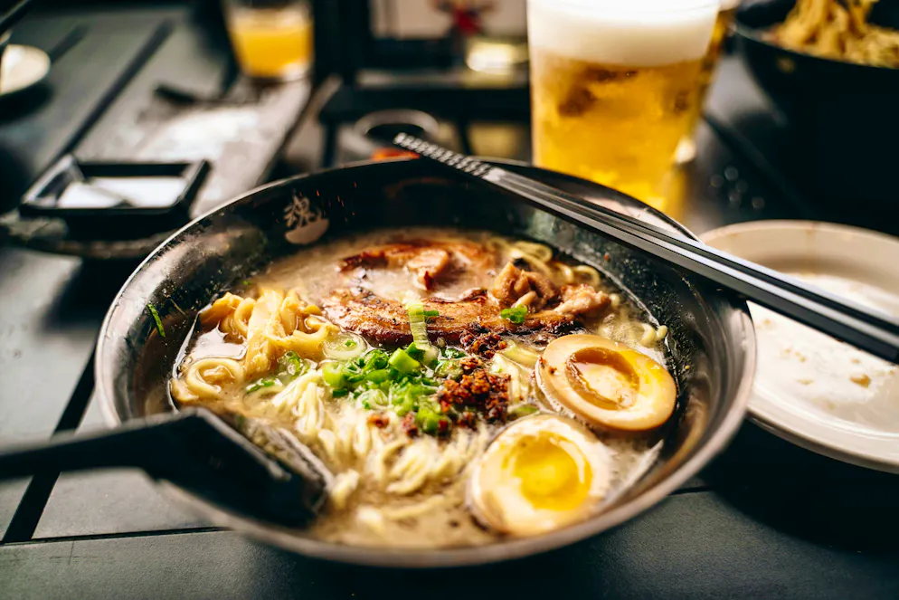 The owner of a ramen restaurant in the Japanese city of Kyoto couldn't deal with bad reviews and put a bounty on the heads of those who wrote them.