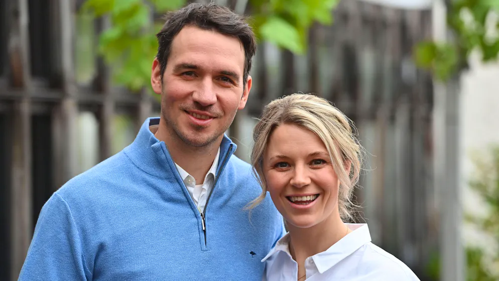 Für die Öffentlichkeit überraschend: Felix und Miriam Neureuther, hier bei einem Anlass im April 2024, sind zum vierten Mal Eltern geworden.