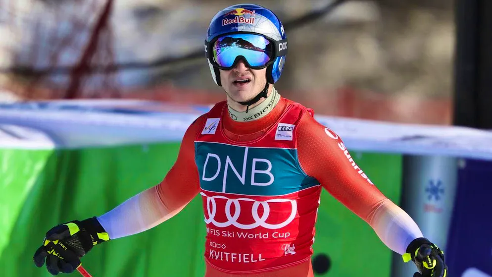 Do Marco Odermatt and Co. benefit from particularly fast racing suits?