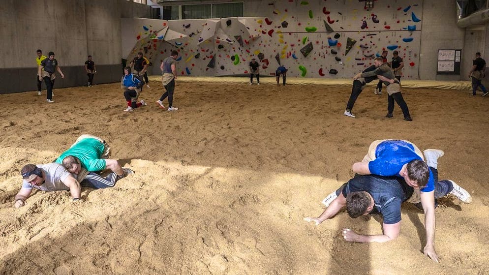 No duel between Staudenmann and Giger before the ESAF - Gallery. A modern training hall has been available to the top wrestlers in Magglingen for around two and a half years.