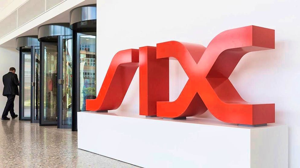 The stock exchange operator SIX wants to become more profitable and has launched a cost-cutting program to this end. Up to 150 jobs could fall victim to this in 2025.(archive image)