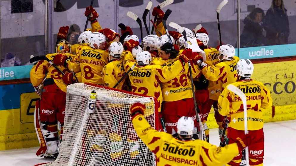 Vom letzten Platz in die Playoffs in 4 Jahren - Gallery. Nach dem grossen Jubel wegen der Playoff-Qualifikation wollen die SCL Tigers noch mehr