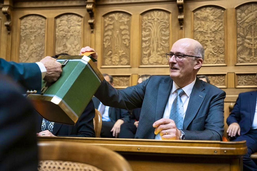 Markus Ritter casts his vote.