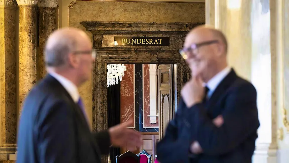 Martin Pfister or Markus Ritter? Members of parliament make final arrangements in the hour before the Federal Council election begins.
