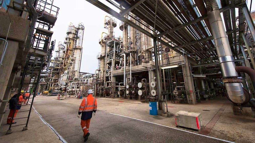 Producer prices in Switzerland fell slightly in February compared to the previous year. Compared to the previous month, however, they rose, partly due to more expensive petroleum products.(symbolic image)