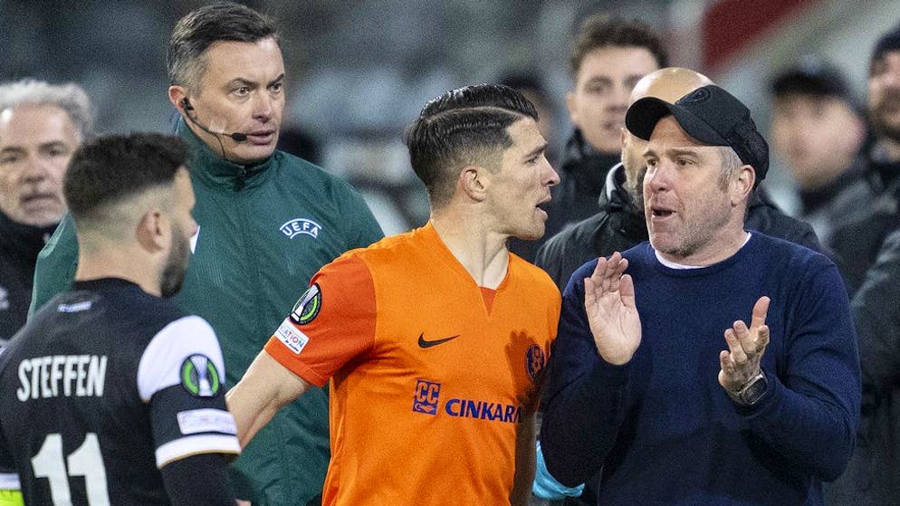 Lugano hadert mit Schiedsrichter. Croci-Torti: «Dass es da Penalty und Rot gibt, kann ich nicht verstehen»