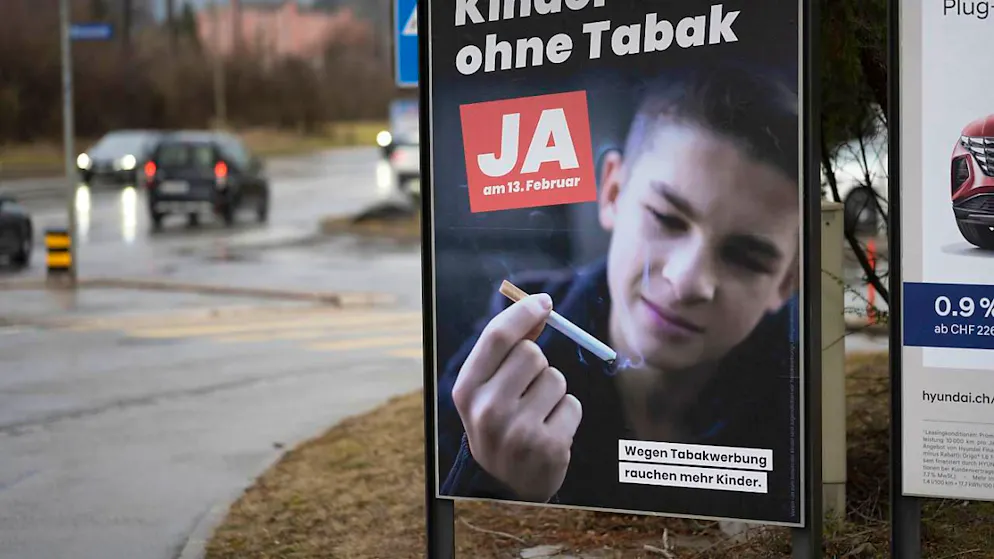 Die Umsetzung der Tabakwerbeverbotsinitiative ist wieder auf Kurs: Der Nationalrat hat im zweiten Anlauf einer entsprechenden Vorlage zugestimmt. (Archivbild)