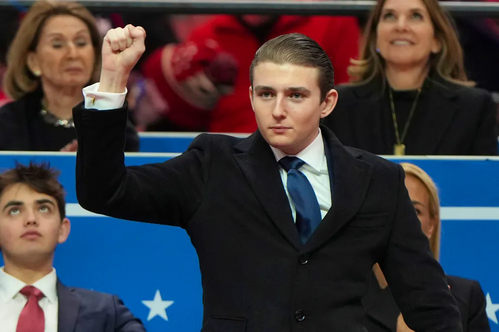 bluewin.ch - President's son Barron Trump launches drinks start-up - and is criticized