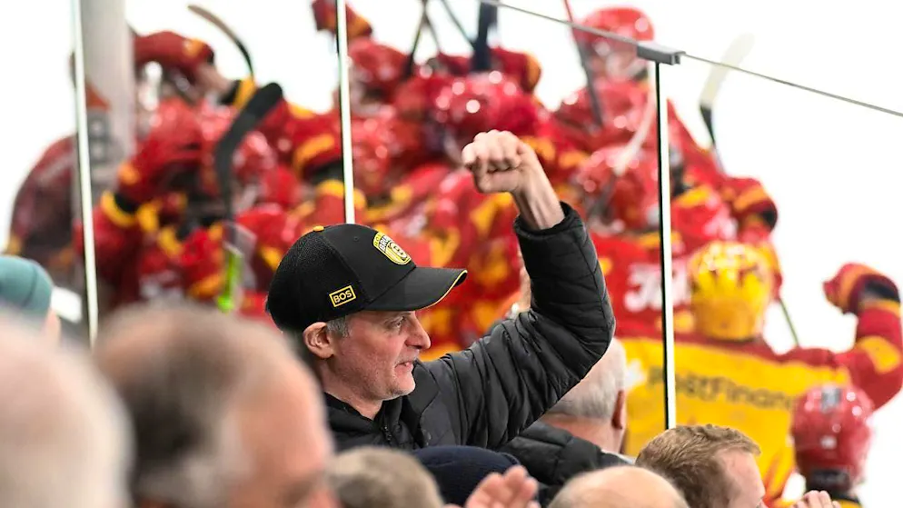 In the end, the Langnau team cheered.