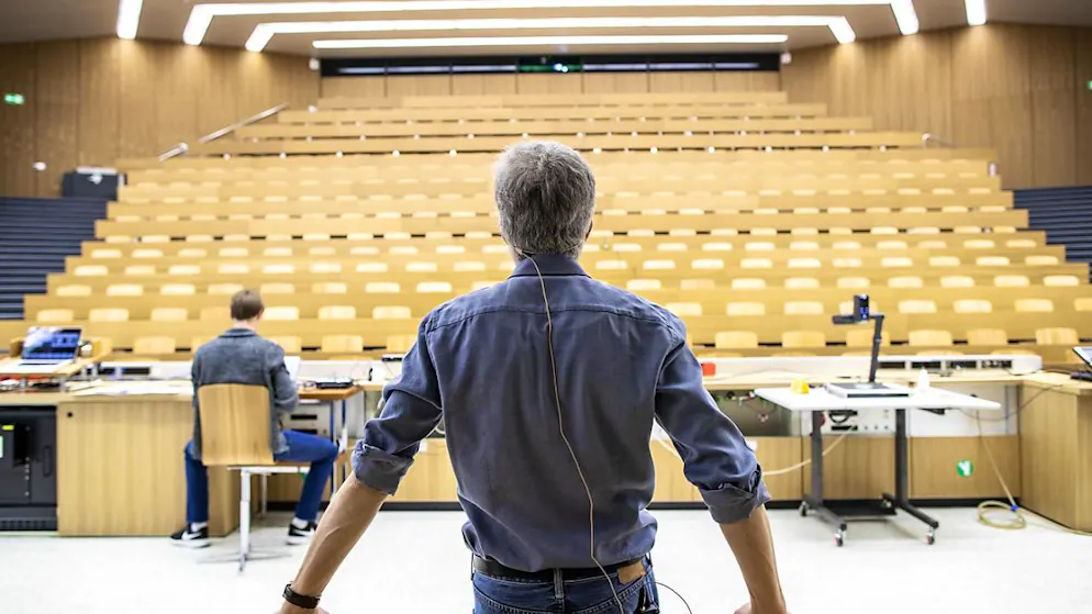Vor fünf Jahren rief der Bundesrat den Lockdown für die Schweiz aus - Gallery. Universitäten verschoben ihre Vorlesungen in den virtuellen Raum. (Archivbild)