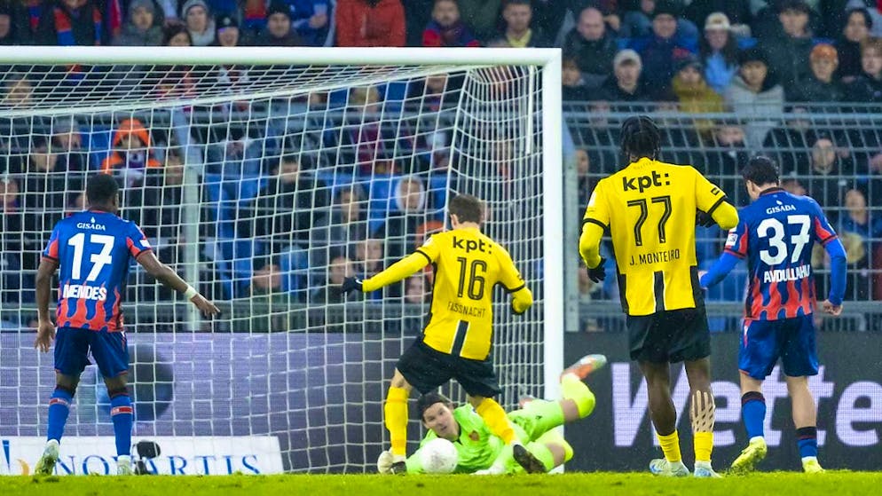 Christian Fassnacht scores the winning goal against Basel