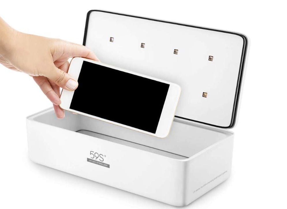 UV-Desinfektionsboxen sollten das Handy keimfrei halten.