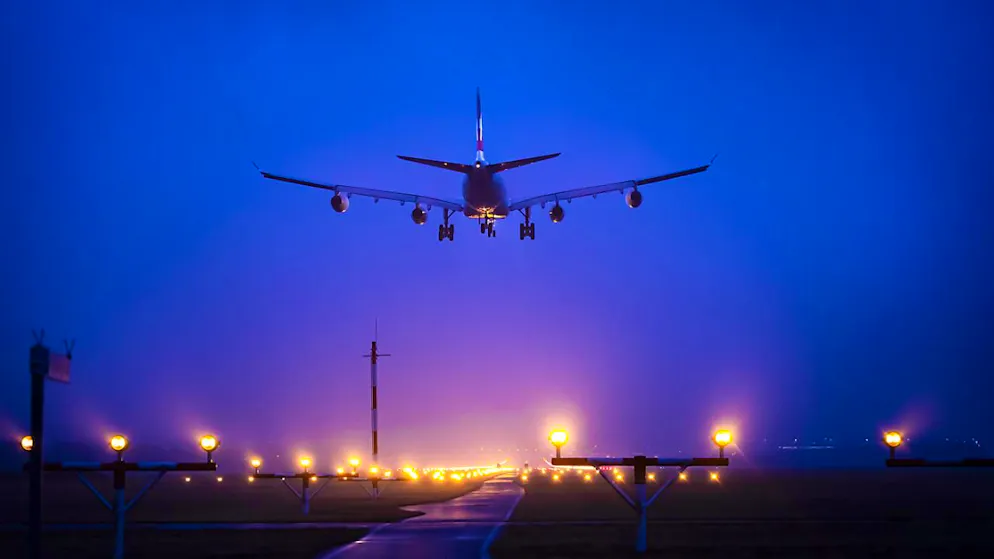 Am Flughafen Zürich gibt es während vier Wochen weniger Anflüge für die sichere Einführung einer neuen Luftraumstruktur. (Archivbild)