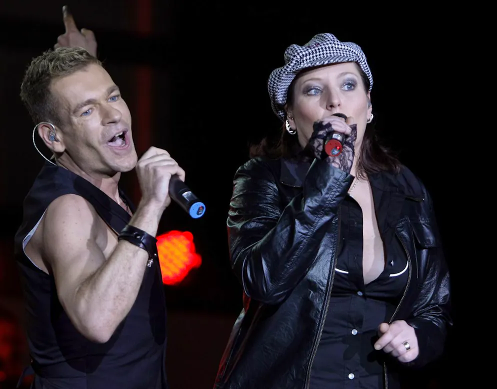 Sängerin AnNa R. von Rosenstolz wurde 55 Jahre alt. Peter Plate und AnNa R. bei einem Auftritt in der Berliner Columbiahalle 2008. Villagran/dapd