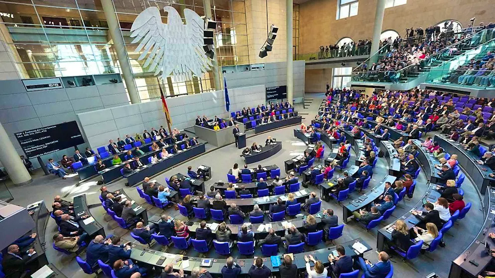 Friedrich Merz, CDU/CSU parliamentary group leader and CDU federal chairman, speaks in the 214th plenary session of the 20th legislative period in the German Bundestag. The main topic is the reform of the debt brake as a prerequisite for a financial package worth billions Photo: Michael Kappeler/dpa