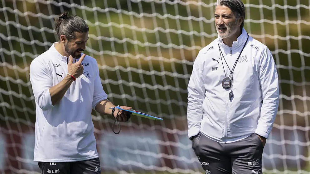 Callà bringt ähnliche Qualitäten wie Vorgänger Contini mit - Gallery. Davide Callà will Nationaltrainer Murat Yakin unterstützen, gleichzeitig aber auch herausfodern