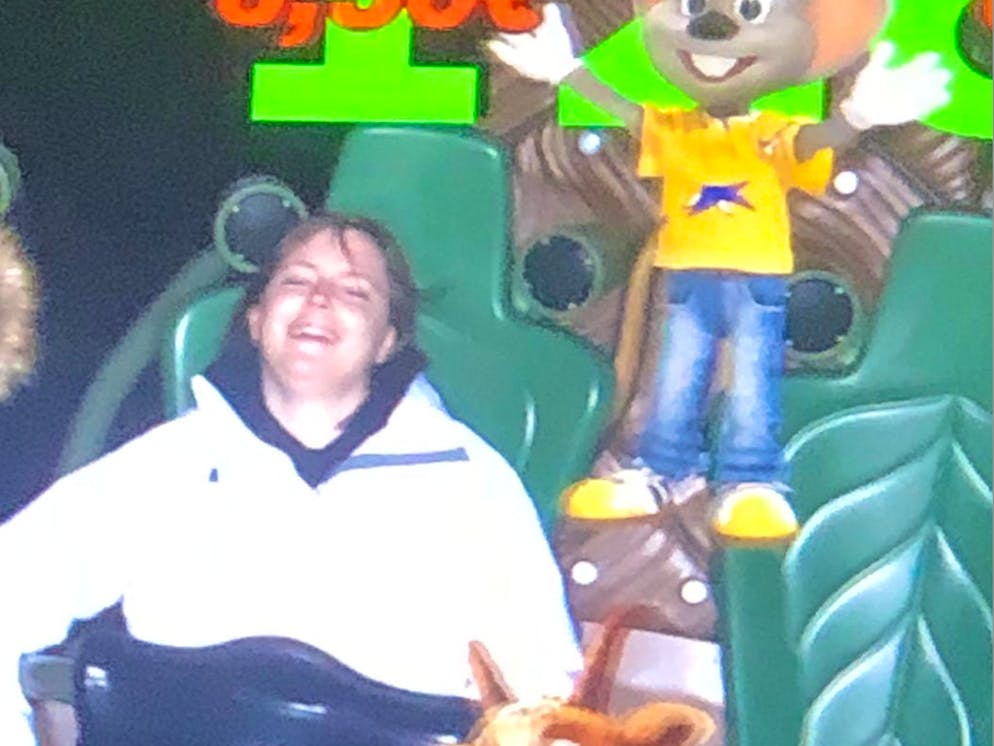 Valérie hatte bei jeder Fahrt die ganze Zeit die Augen zu.