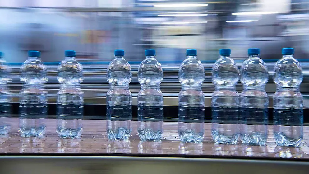 Belgian authorities want to know whether the water may have been treated improperly. (archive picture)