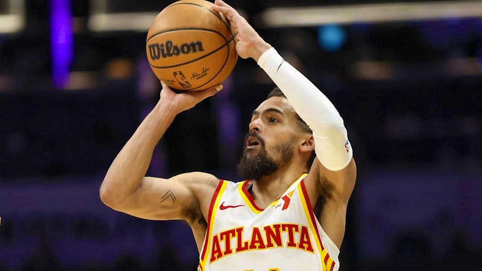Trae Young shines in the Hawks' victory with 31 points