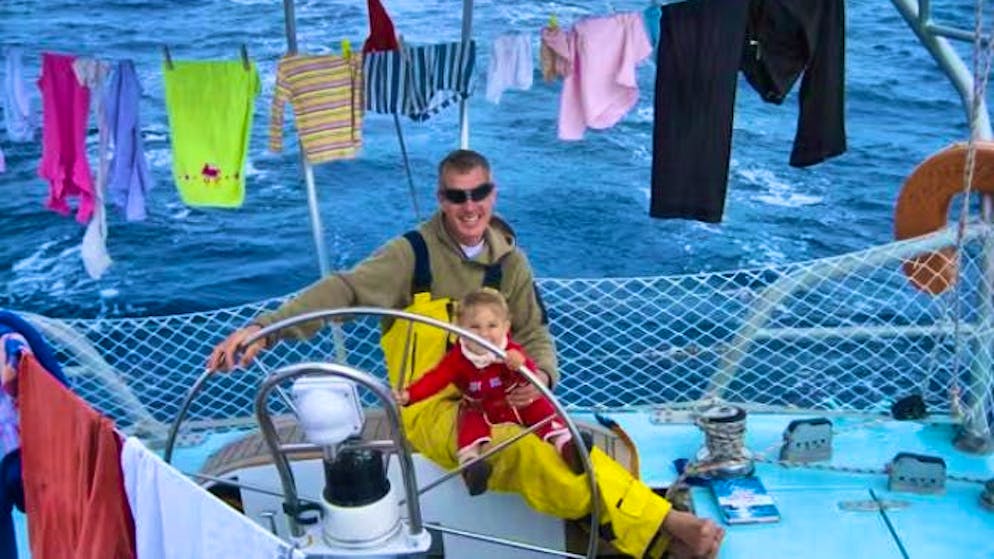 Come funziona?. Ecco la famiglia svizzera, con sei figli, che vive in mare da 20 anni