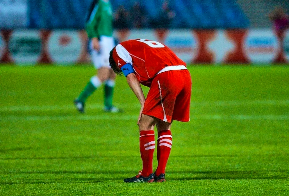 Switzerland vs. Northern Ireland: Historical record and last matches. On August 18, 2004, in a friendly match against Northern Ireland at the Hardturm in Zurich, Johann Vogel went down after a foul. The Swiss captain was writhing in pain and had to be substituted shortly afterwards. An uneventful friendly match with no other major highlights ended goalless.