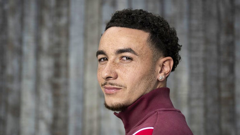 «Ich lasse mir einmal wöchentlich die Haare schneiden», sagt Ruben Vargas.