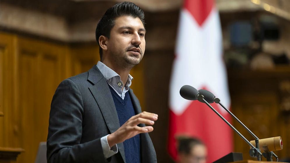 SP-Molina calls for a change of course. 