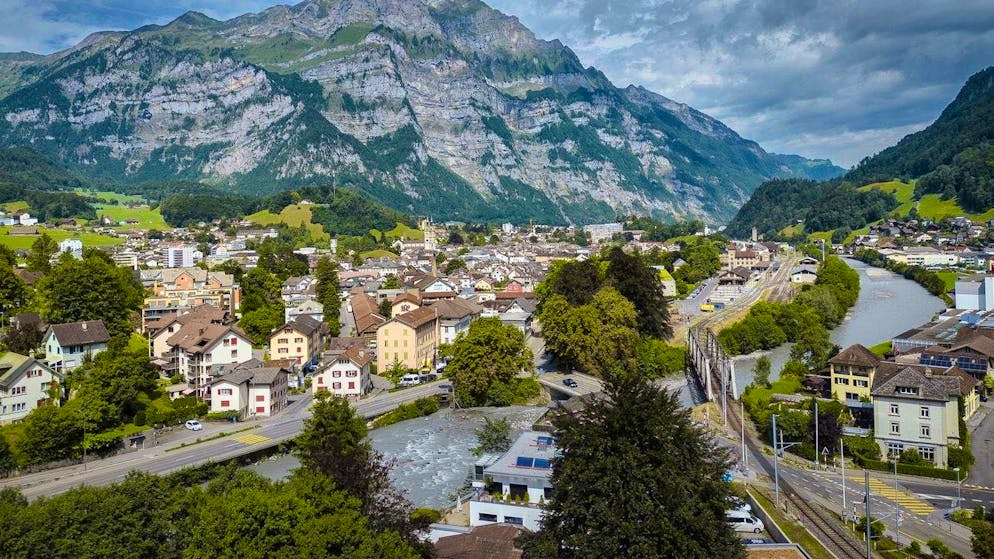 The municipality of Glarus is struggling with financial difficulties.