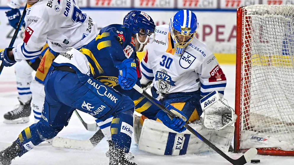 Auch ein starke Leonardo Genoni im Zuger Tor konnte den Durchmarsch des HC Davos in die Playoff-Halbfinals nicht verhindern