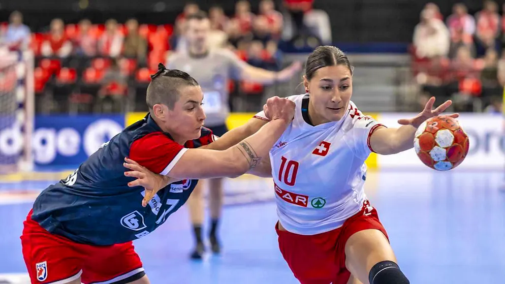 The Swiss backcourt player Daphne Gautschi.